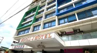 Royal J Hotel - 4-Sterne