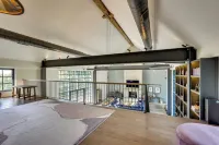 Luxe Mountain Getaway on Private Rd Near Rhinebeck