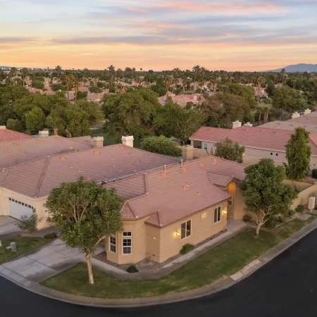 Designer Desert Oasis w/ Pool, Hot Tub, Outdoor Lounge the Riley by Avantstay