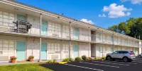 Circle Hotel Fairfield - 3-Star