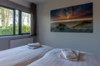 4-Guest Bungalow Near Texel Dunes - Jacuzzi