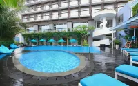 The 1O1 Bogor Suryakancana - Pools