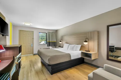 Quality Inn - Pet Friendly