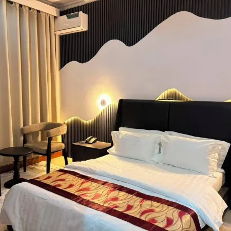 HR Hotel Safari & Tours Hotels in Arumeru