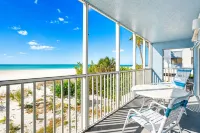 Windward Passage Resort - Sea View