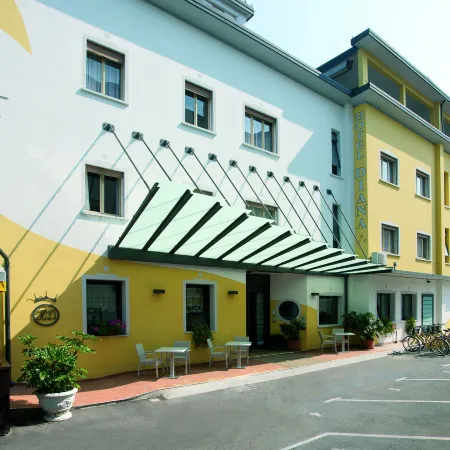 Hotel Diana