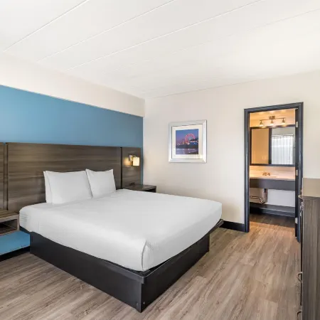 SureStay Hotel by Best Western Virginia Beach Royal Clipper
