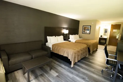 Spark by Hilton Danbury near University - 2-Star