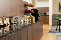 Fairfield Inn & Suites Cincinnati Eastgate - petit déjeuner