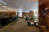 Skopje Marriott Hotel - parking
