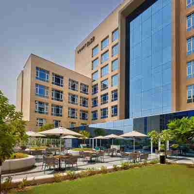 Courtyard Jubail Hotel Exterior