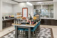 Hilton Garden Inn Dothan - breakfast