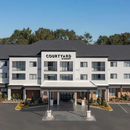 Courtyard Dothan