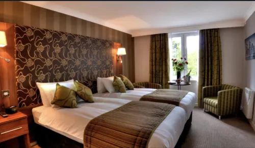 Collection Hotel Birmingham - พร้อมWifi