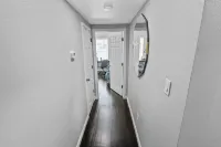 2BR Loft Near TSU + Med Center | In-Unit Laundry | Third Ward Houston 2 - Condos