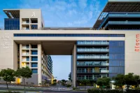 Bloom Arjaan By Rotana - Infinity Pools