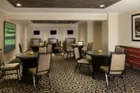 The Melrose Georgetown Hotel - sarapan