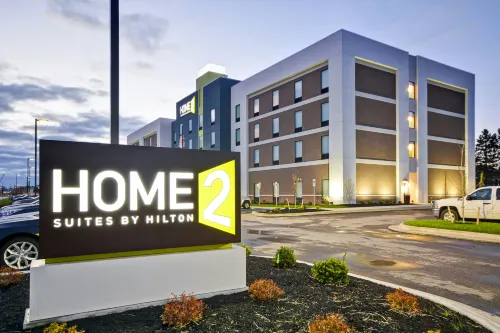 Home2 Suites by Hilton - Evansville, IN - Pools