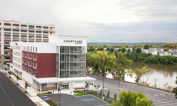 Courtyard Albany Troy/Waterfront