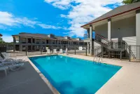 Red Roof Inn Jasper - piscina