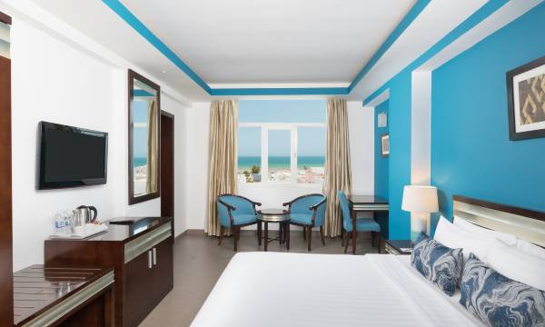 Al Hail Waves Hotel Managed by Centara