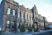 Cheltikov Hotel - parking