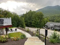 Luxury Home On Loon Mtn Home,  Spectacular Mountain Views, Pool/Spa access incl - Mountain view