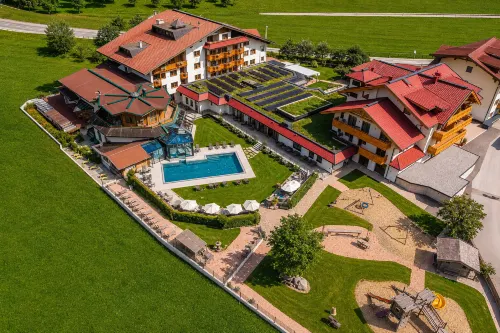 Ferienhotel Sonnenhof - Pools