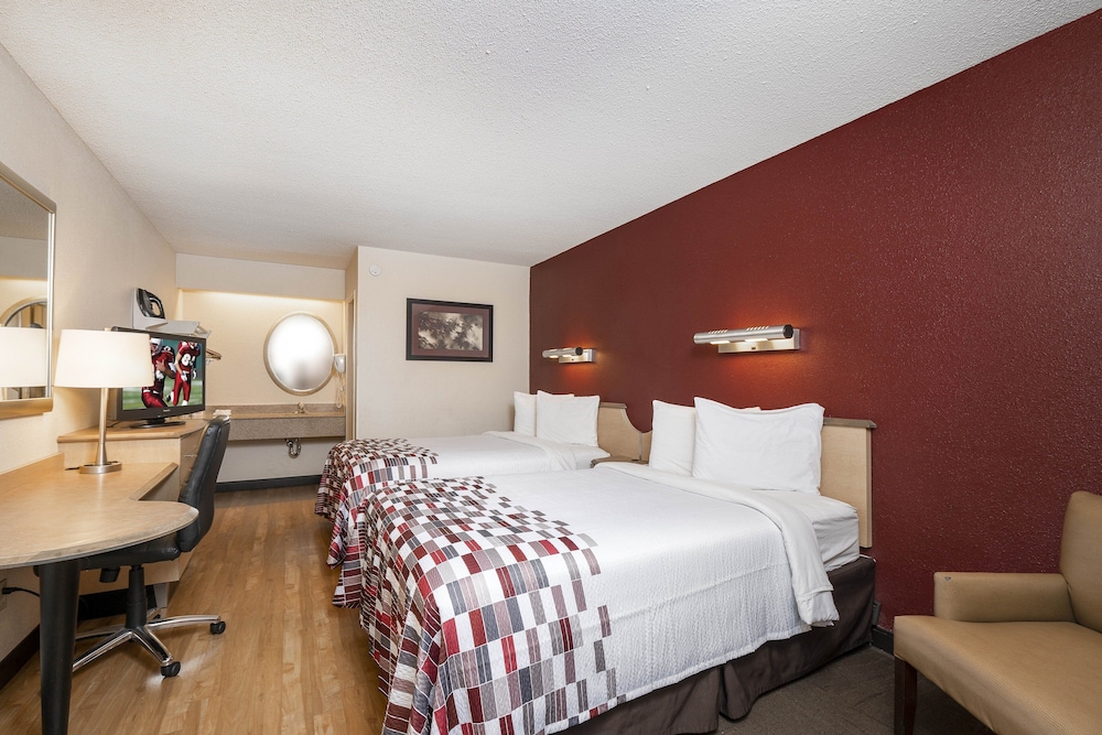 Red Roof Inn Detroit-Rochester Hills/ Auburn Hills