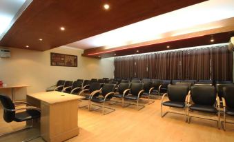 Hotel Shyama International