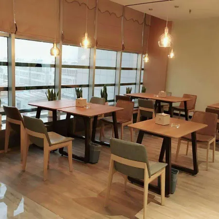 Mancheng Garden Hotel (Weinan Cangcheng Road)