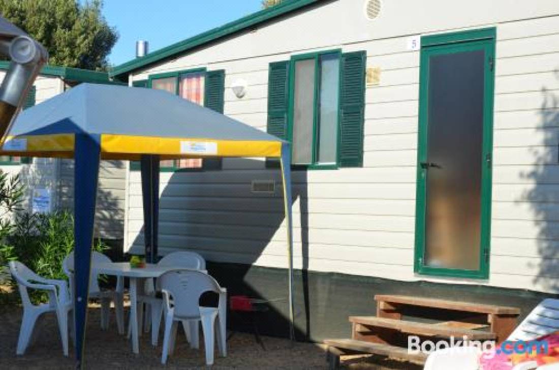 Happy Camp Mobile Homes in Villaggio Camping Baia Domizia-Baia Domizia  Updated 2022 Room Price-Reviews & Deals | Trip.com