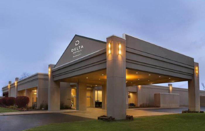 Skyline Hotel Detroit Airport, SureStay Collection by BW