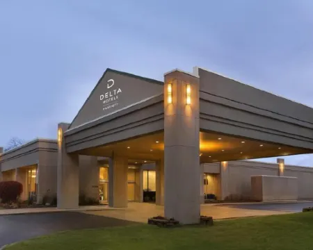 Skyline Hotel Detroit Airport, SureStay Collection by BW Hotels in Romulus