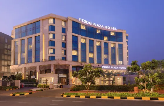 新德里機場城傲世廣場酒店