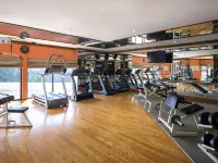 Novotel Bangkok Bangna Hoteles cerca de Centro comercial Mega Bangna