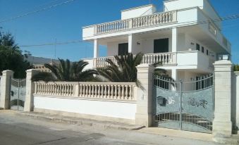 Dimora Liccisa (Attic in Torre Lapillo-Porto Cesareo-Punta Prosciutto)
