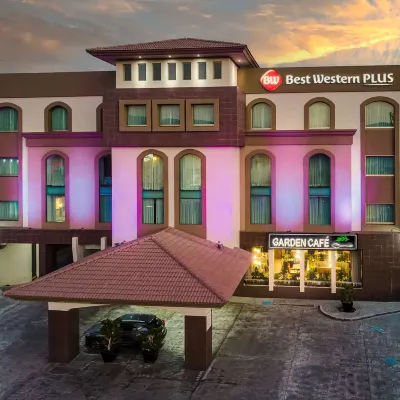 Best Western Plus Santa Cecilia Pachuca Hotels near Plaza Juarez