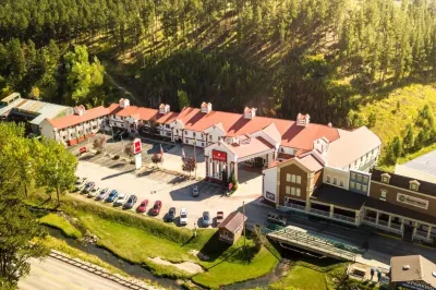 Ramada by Wyndham Keystone Near Mt Rushmore Hotel di Mount Rushmore UT