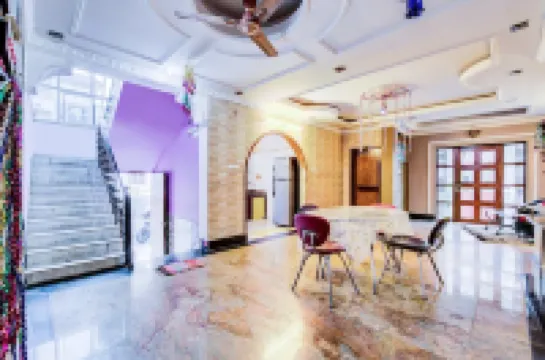 ゴルームゴ エリート イン ウルタダンガ コルカタ