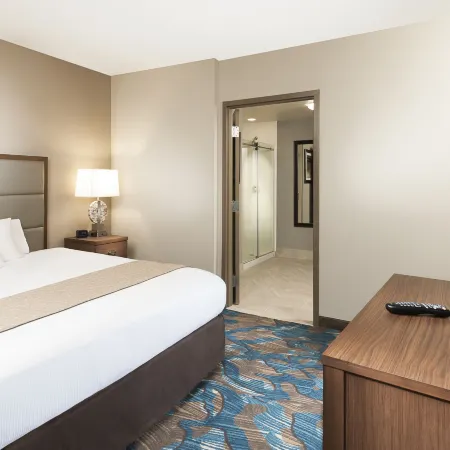 DoubleTree by Hilton Hotel West Palm Beach Airport