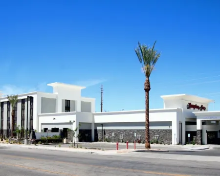 ハンプトン イン レイク ハヴァス シティ モハーヴェのホテル