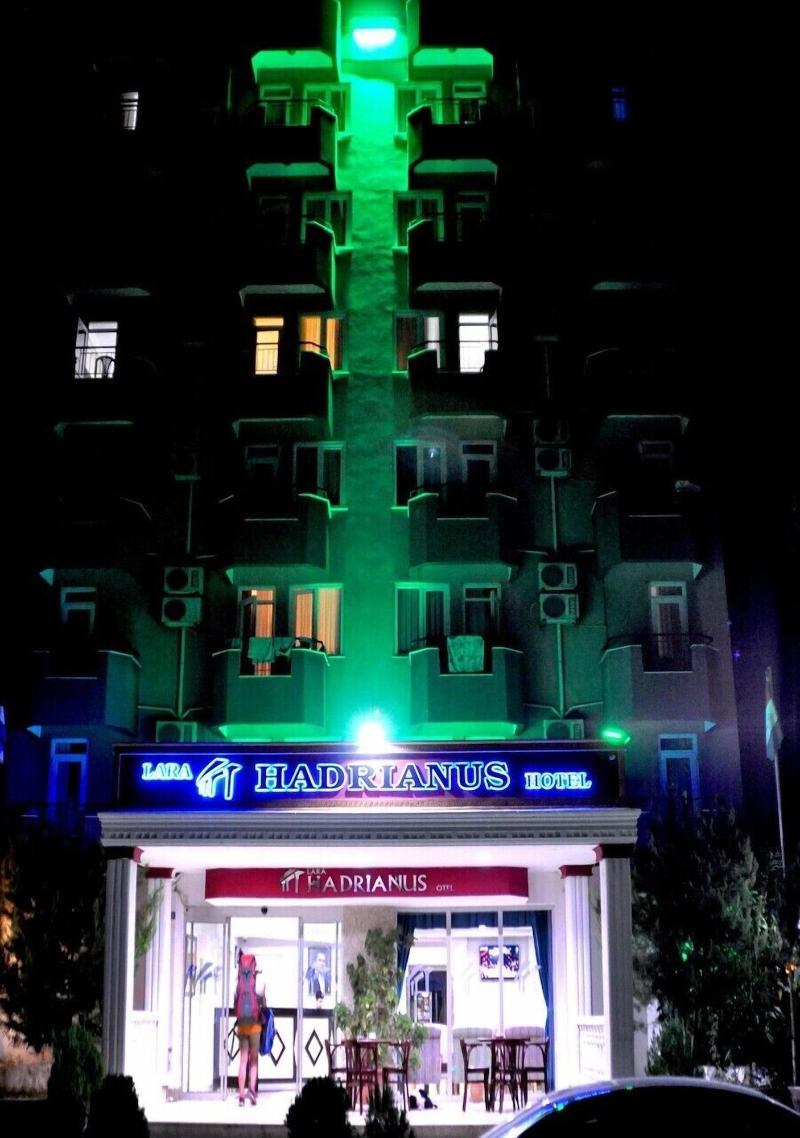 Lara Hadrianus Hotel