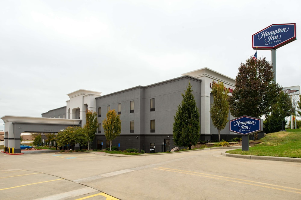 Hampton Inn Kansas City Northeast