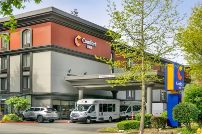Comfort Inn & Suites Sea-Tac Airport Các khách sạn ở Seattle