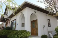 Taean Gaseulsong Pension Hotels near Ch'ŏngp'odae-haesuyokchang