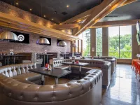 Sandman Signature Kamloops Hotel Hotels in Kamloops