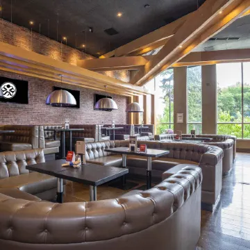 Sandman Signature Kamloops Hotel