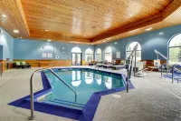 Holiday Inn Express & Suites AURORA - NAPERVILLE by IHG - Hot Tub