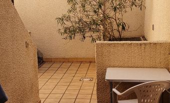 Studio with Fantastic Sea View